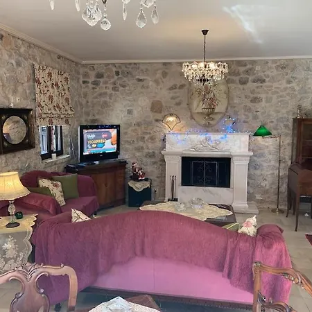 Arxontariki αρχονταρικι Villa